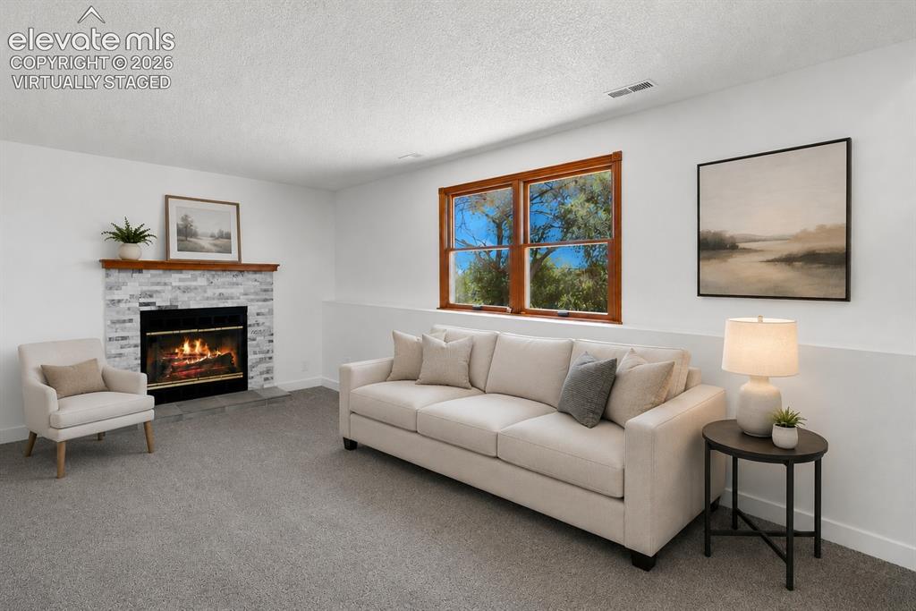 Image 6 of 31: Cozy and Comfortable. (virtually staged)