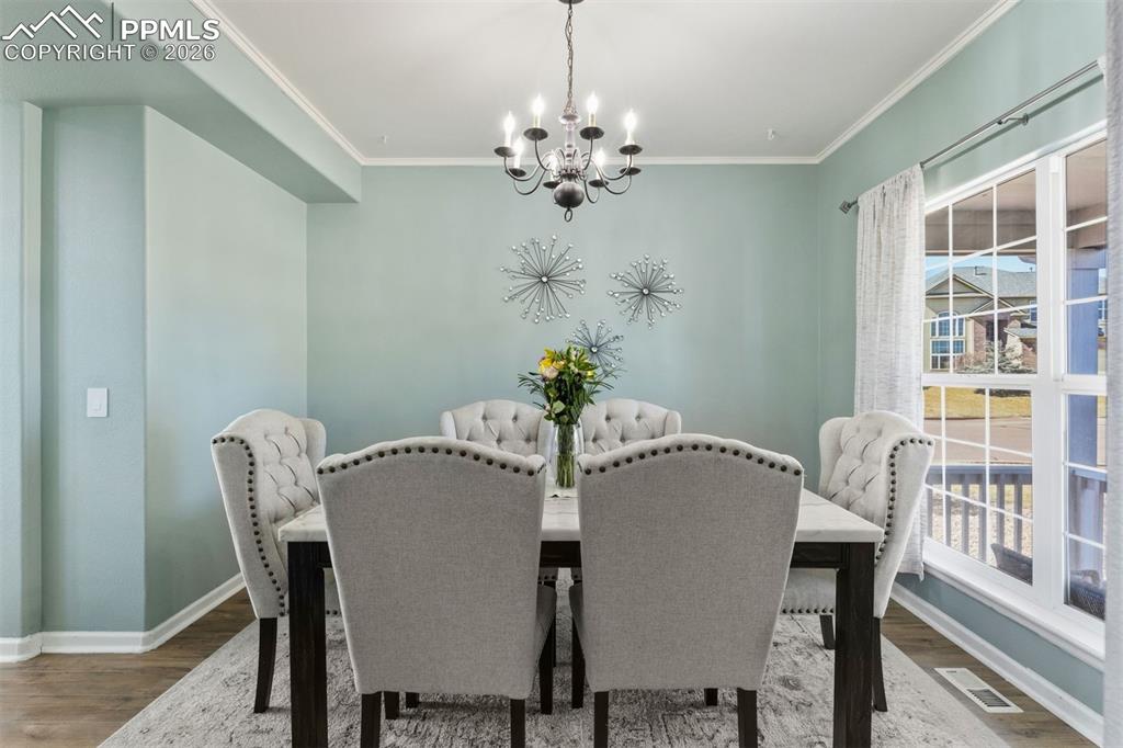 Image 5 of 44: Dining Room