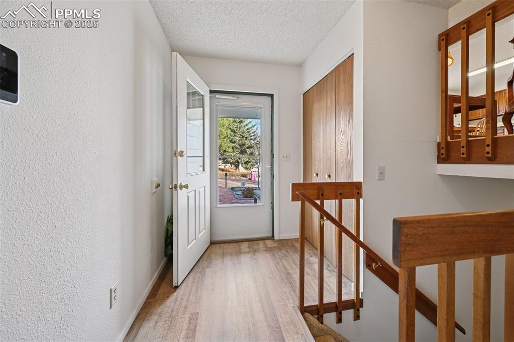 Image 15 of 39: Entry