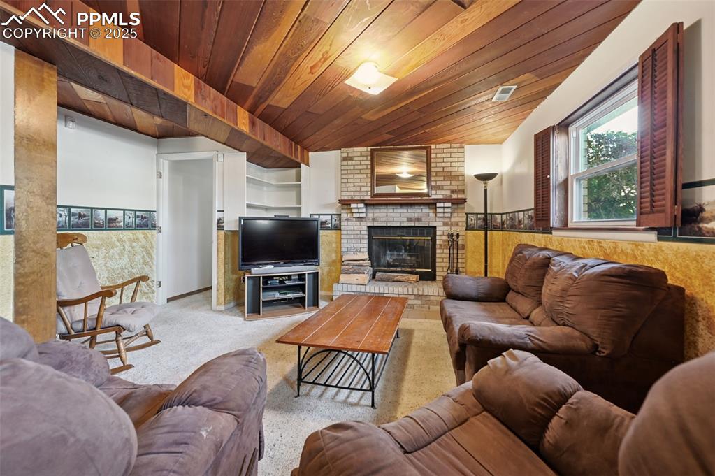 Image 21 of 39: Basement Living Room