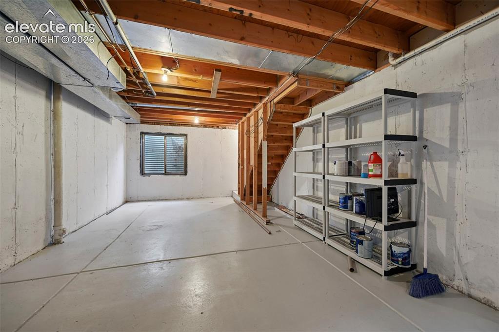 Image 16 of 20: Basement