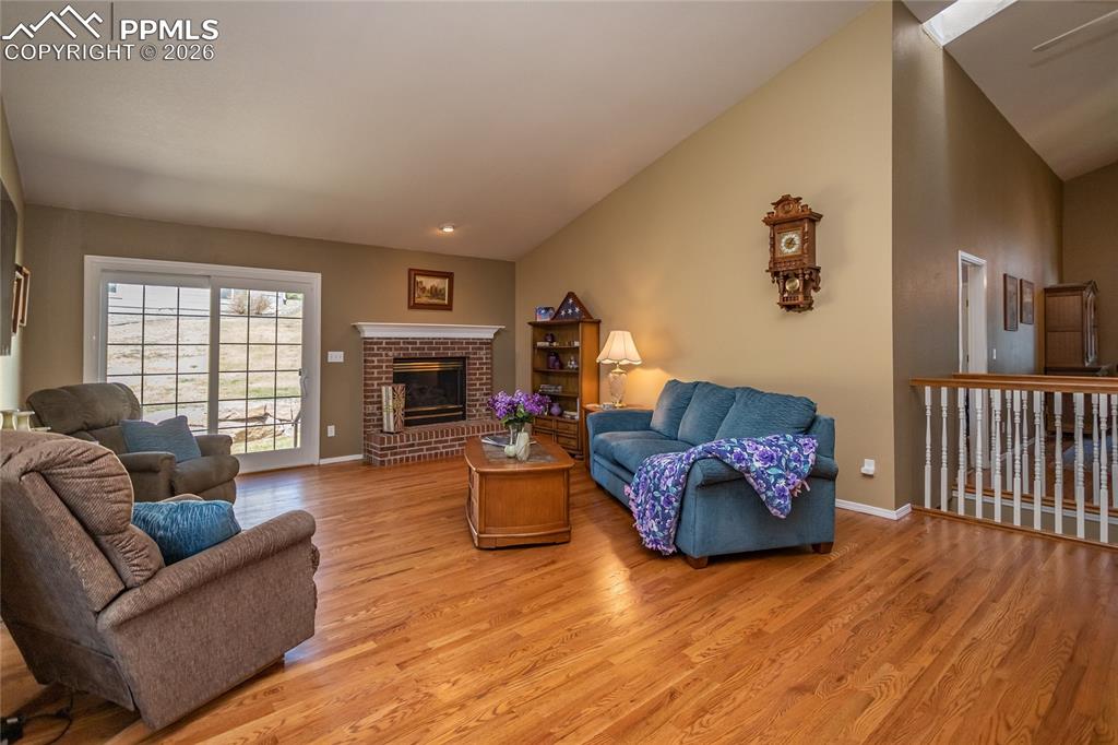 Image 12 of 50: Living Room