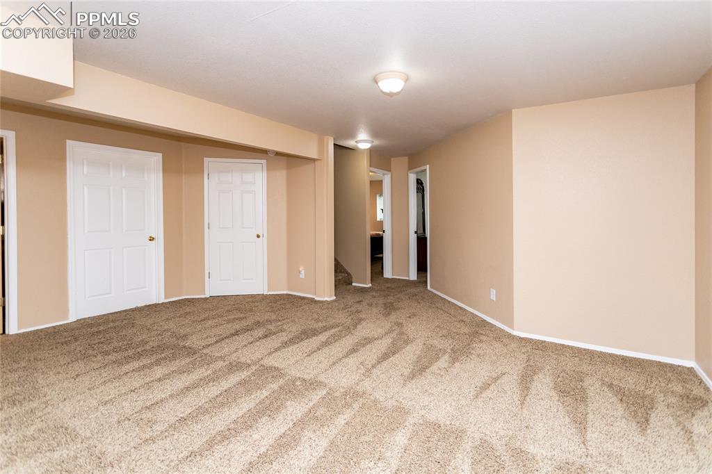 Image 38 of 50: Family Room