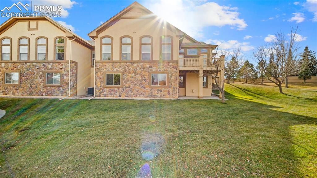 Image 41 of 50: Back of Structure