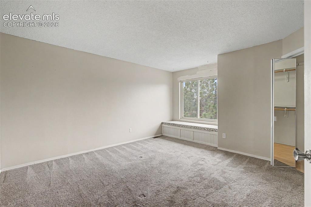 Image 15 of 32: Master Bedroom