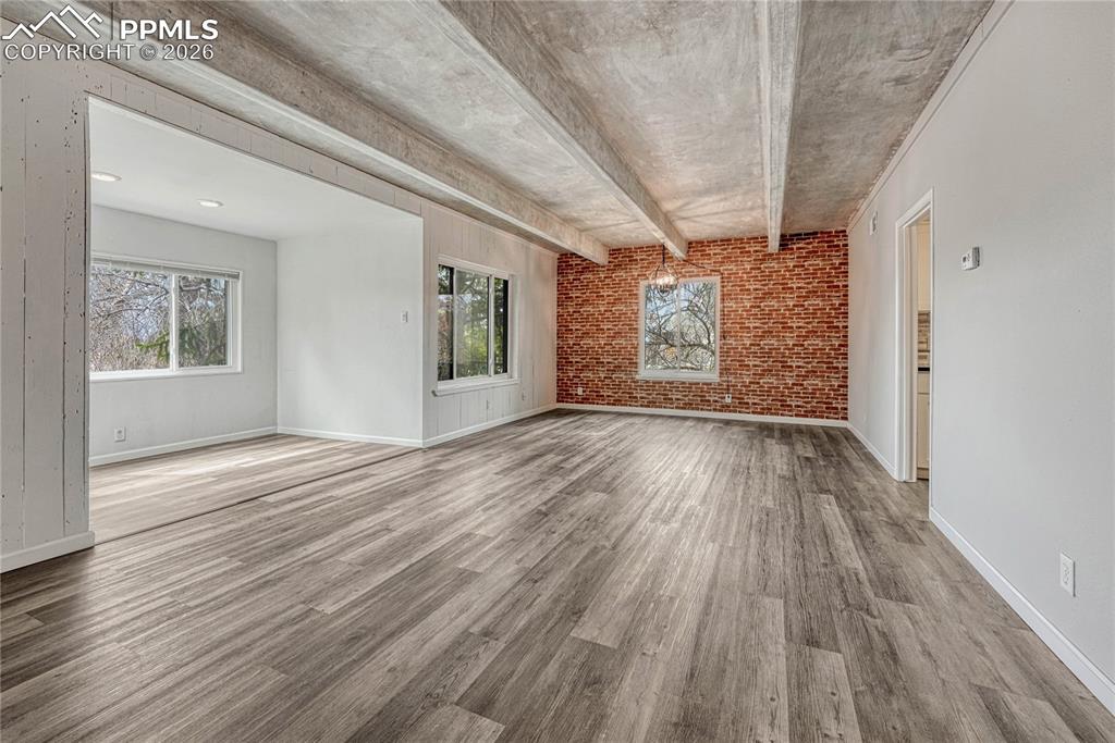 Image 5 of 43: Living Room