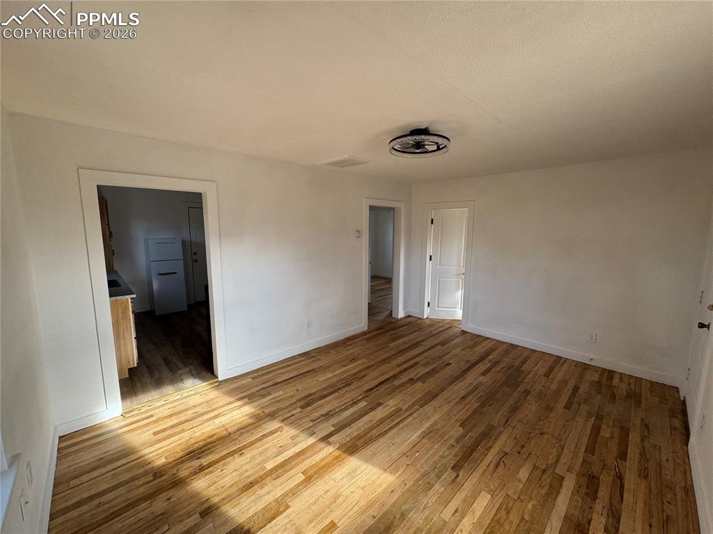 Image 5 of 26: No Description Available