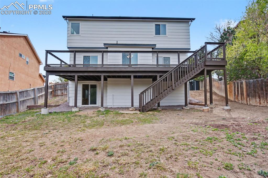 Image 40 of 40: Back of Structure