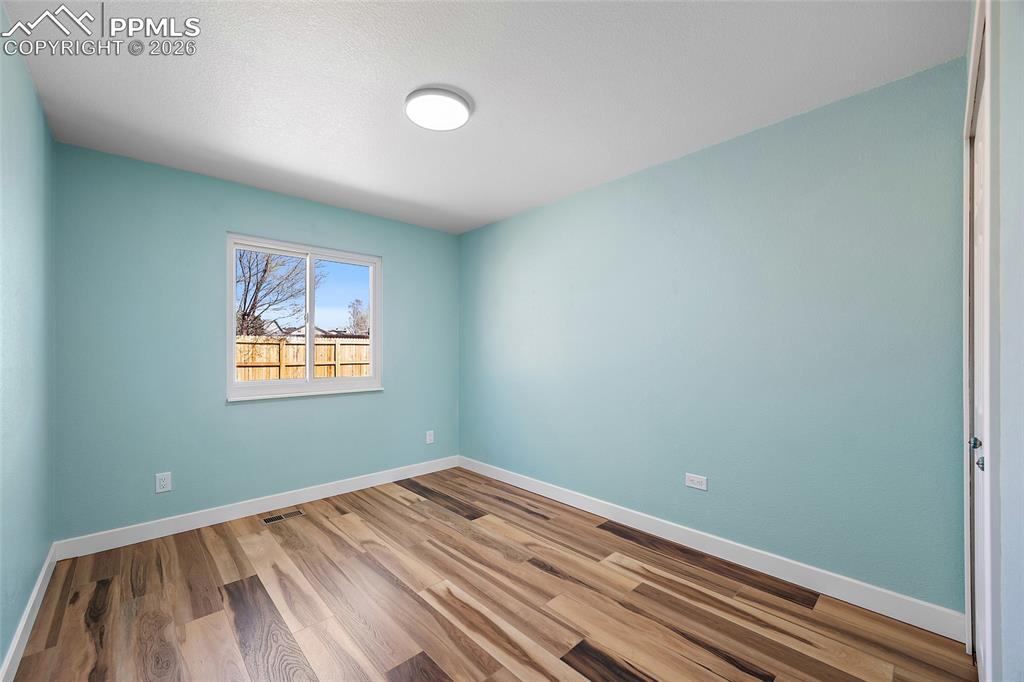 Image 12 of 26: Bedroom #1