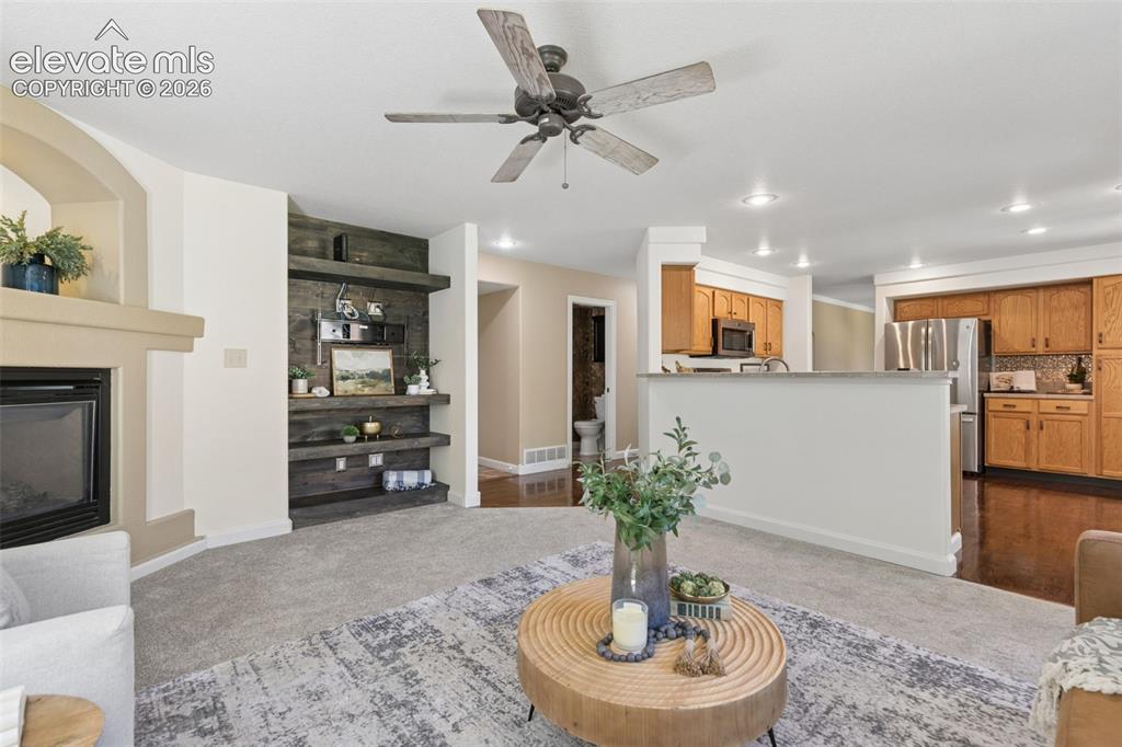 Image 16 of 50: Family Room