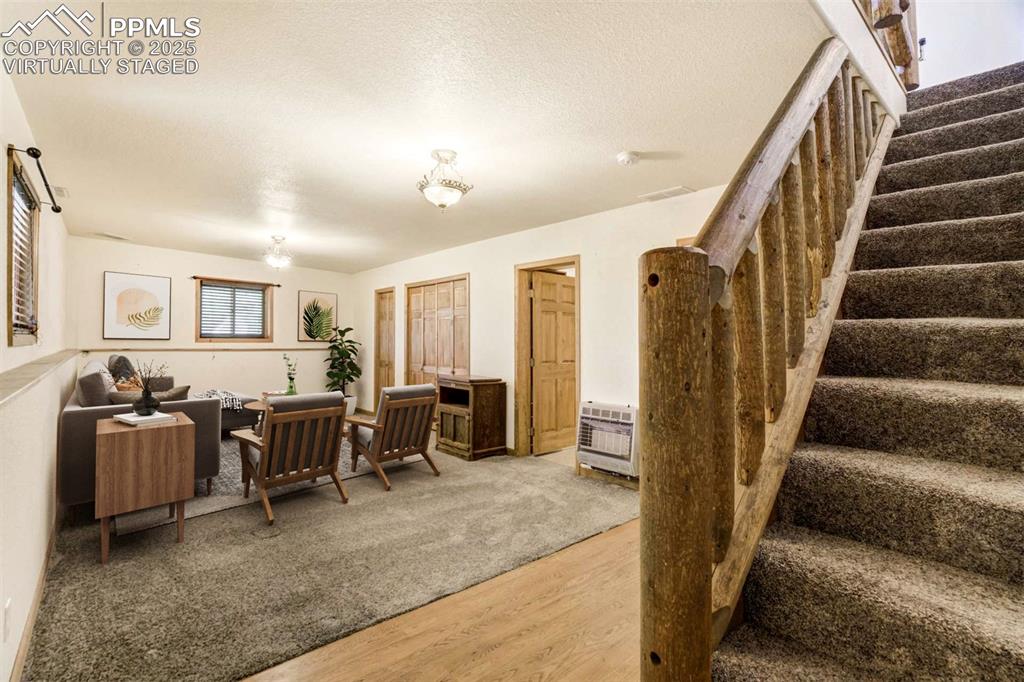 Image 27 of 50: Virtually Staged