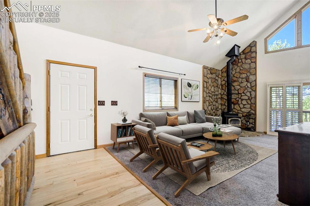 Image 9 of 50: Virtually Staged