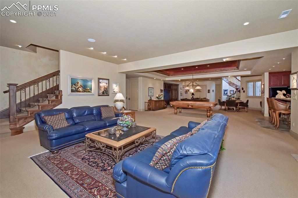 Listing 7234729, Image 37 of 50