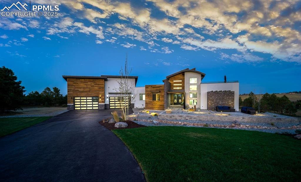 Image 46 of 50: Front of Structure