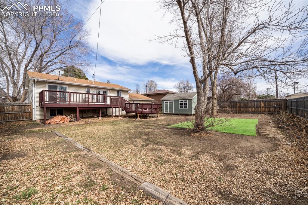 Image 23 of 27: Back of Structure