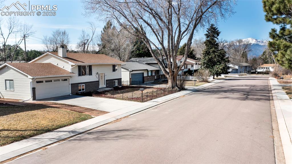 Image 29 of 33: Community