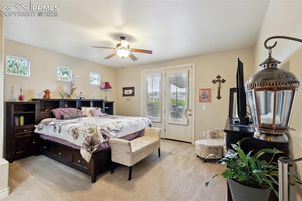 Image 17 of 48: Bedroom
