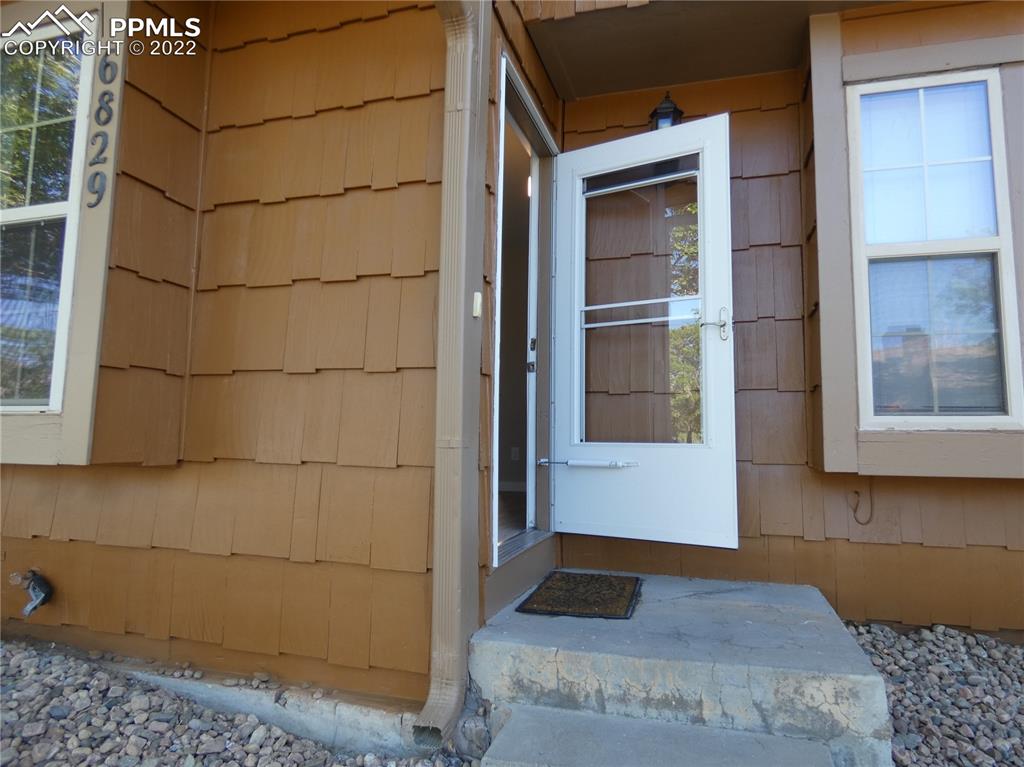 Listing 7243874, Image 2 of 34