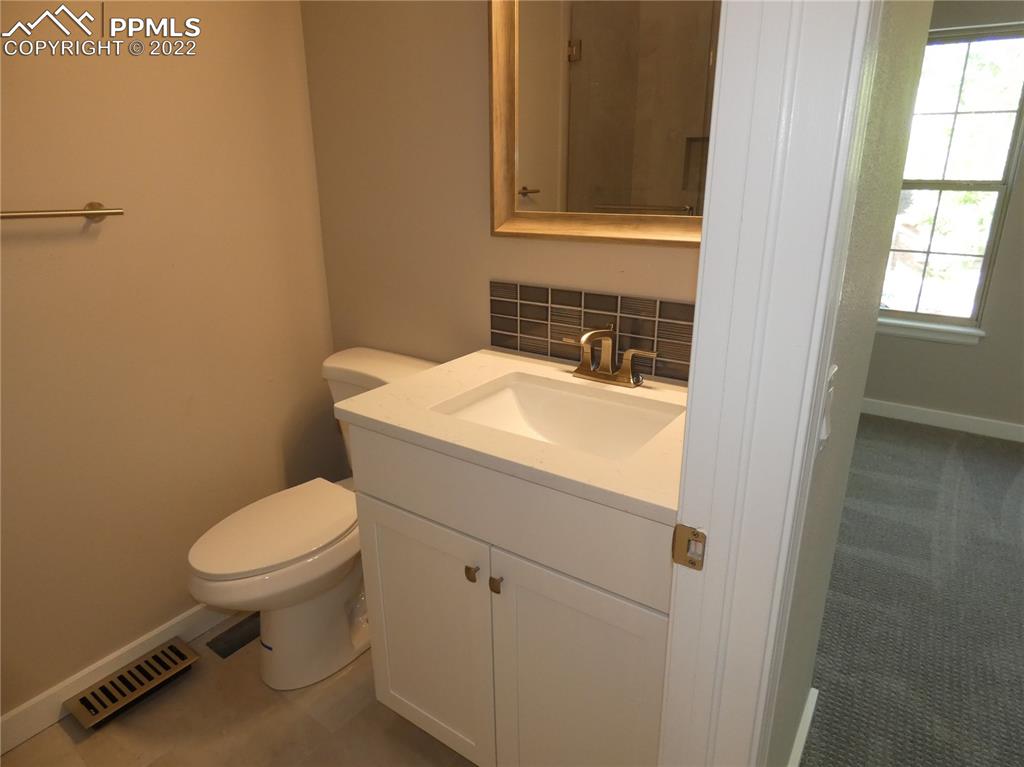 Listing 7243874, Image 23 of 34