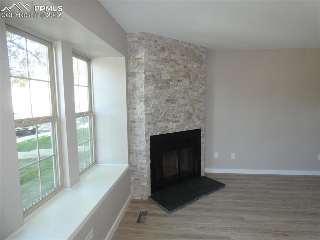 Listing 7243874, Image 4 of 34