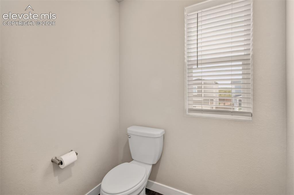Image 17 of 29: Bathroom