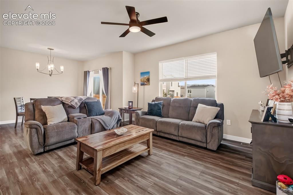 Image 4 of 29: Living Room