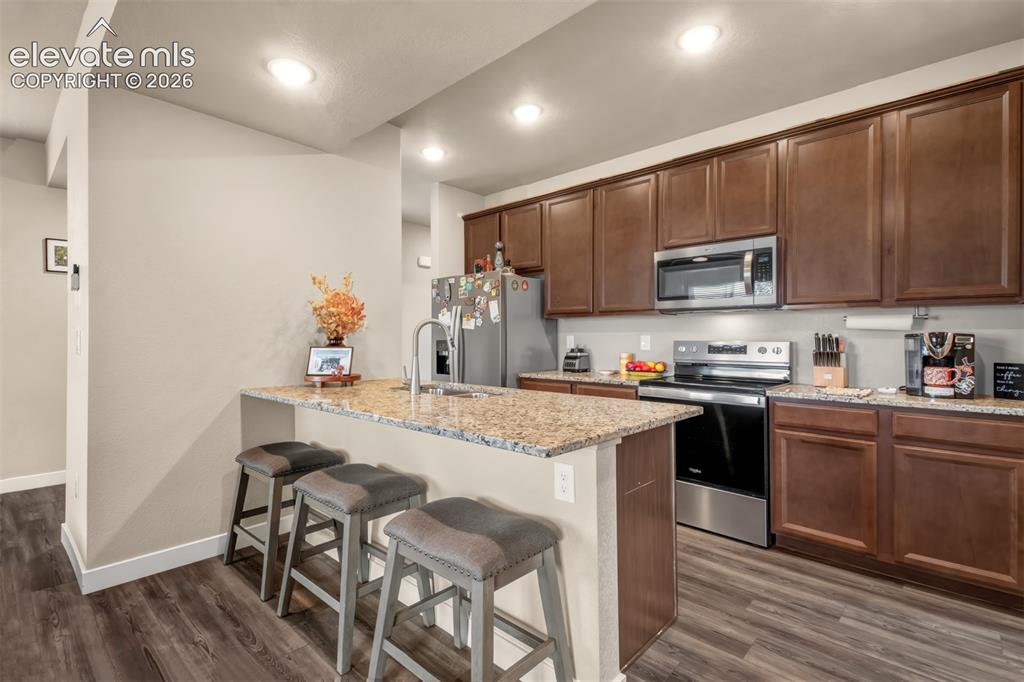 Image 9 of 29: Kitchen
