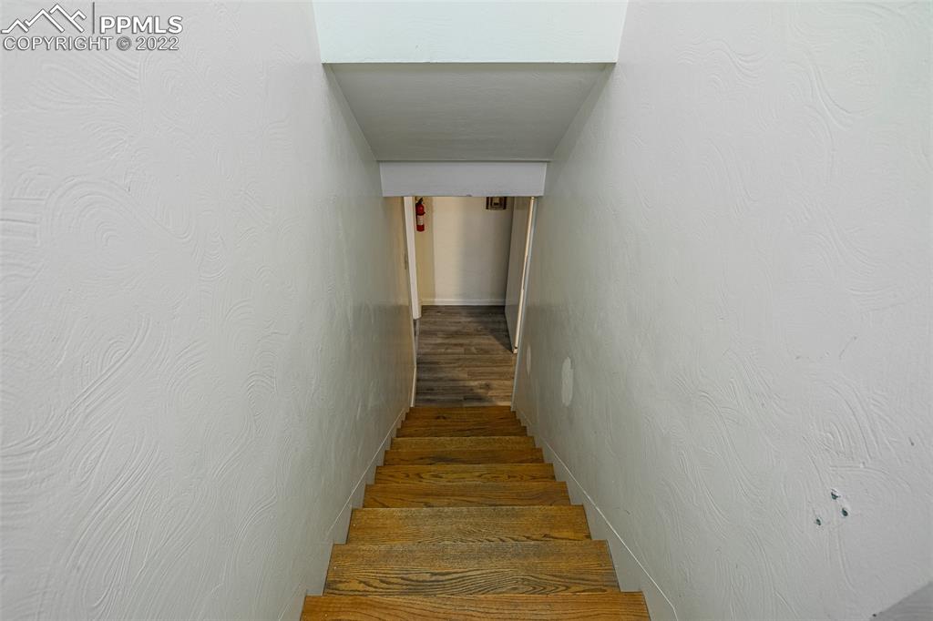 Listing 7245319, Image 3 of 17