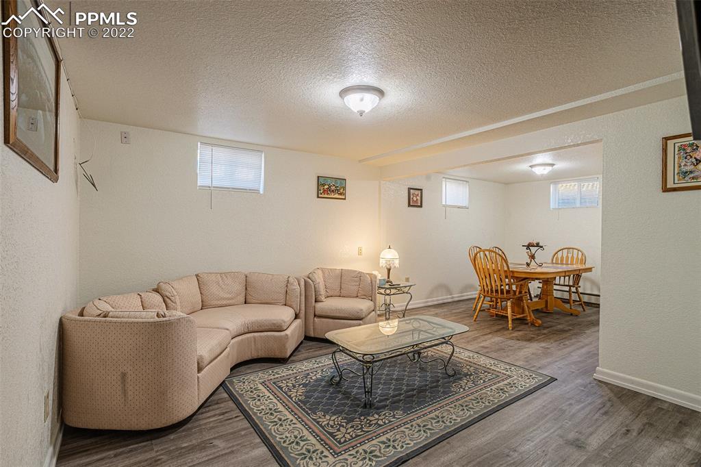 Listing 7245319, Image 4 of 17
