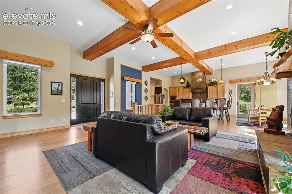 Image 8 of 48: Open floor plan