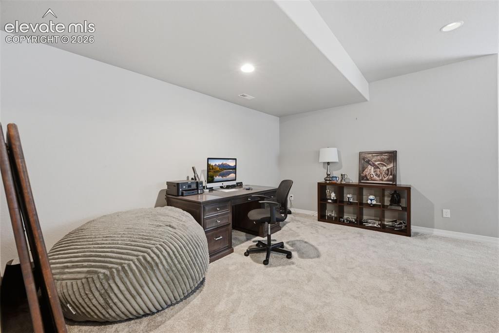 Image 26 of 33: Room for gaming area or office!
