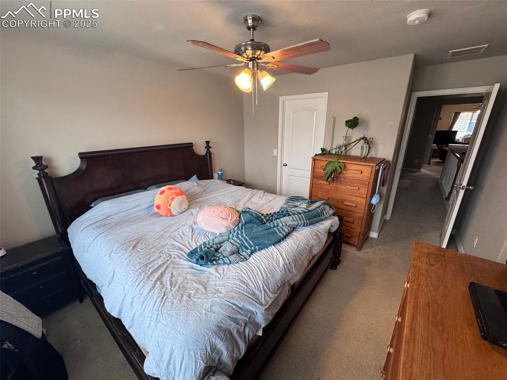 Image 27 of 31: Primary Bedroom