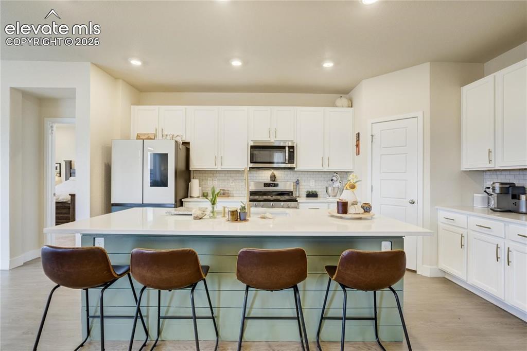 Image 8 of 45: Kitchen
