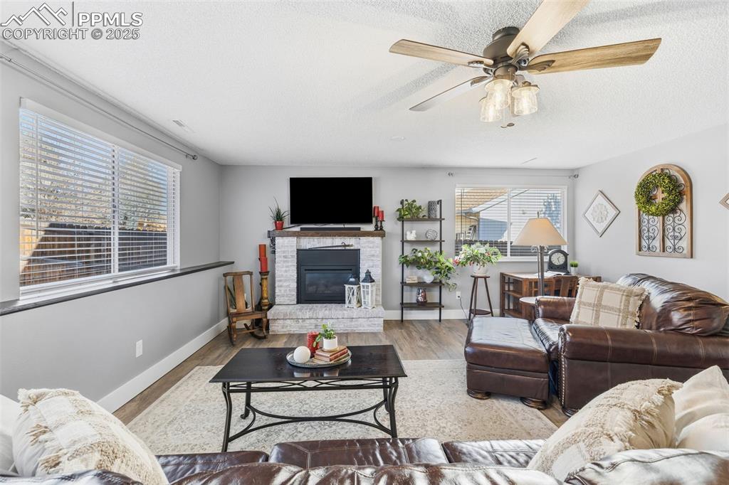 Image 20 of 45: Family Room