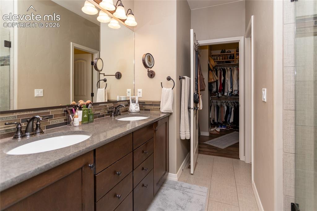 Image 16 of 33: Master Bathroom
