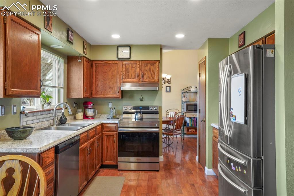 Image 10 of 40: No Description Available