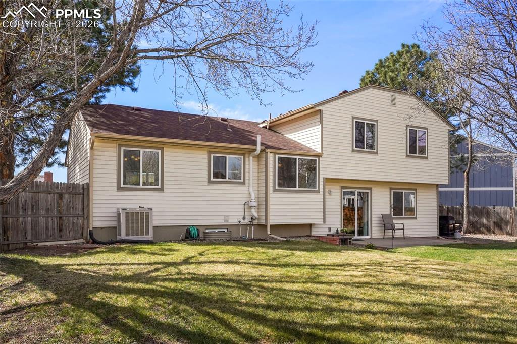 Image 28 of 40: No Description Available