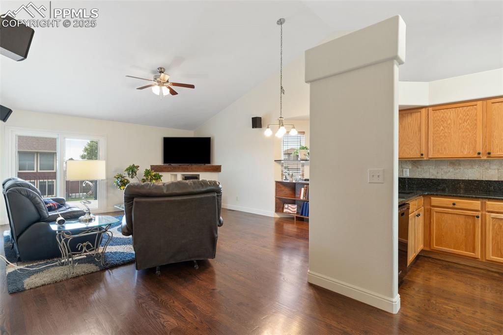 Image 3 of 33: Beautiful hardwood floors on main level