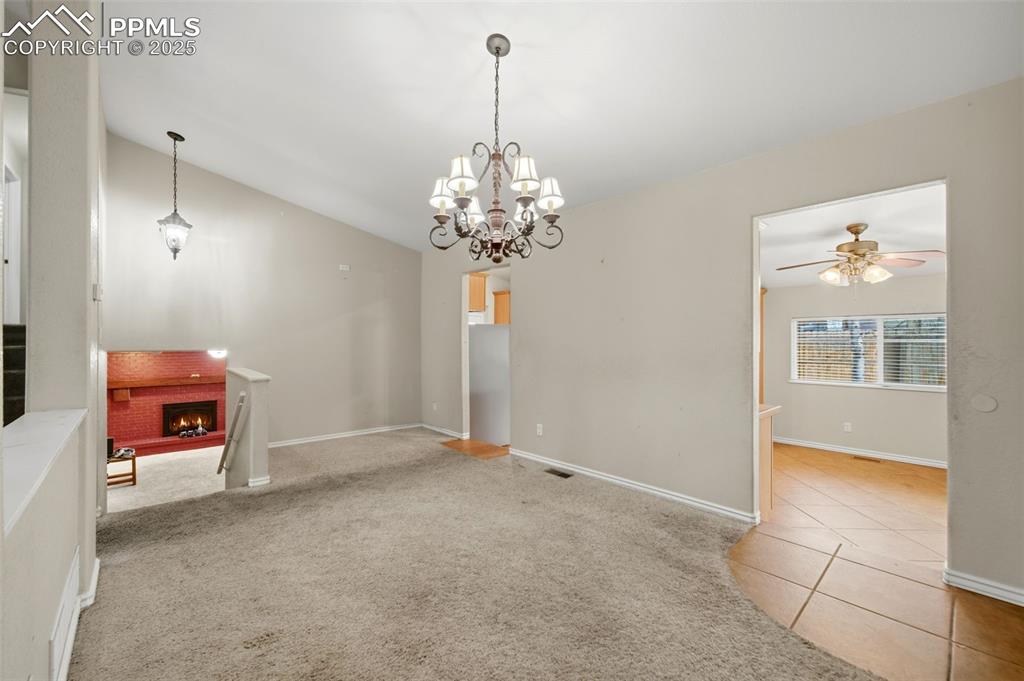 Image 10 of 43: Dining Area