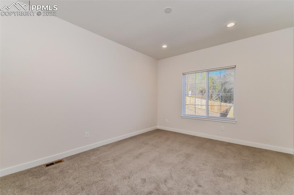 Listing 7254883, Image 9 of 15