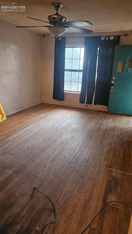 Image 2 of 11: Other