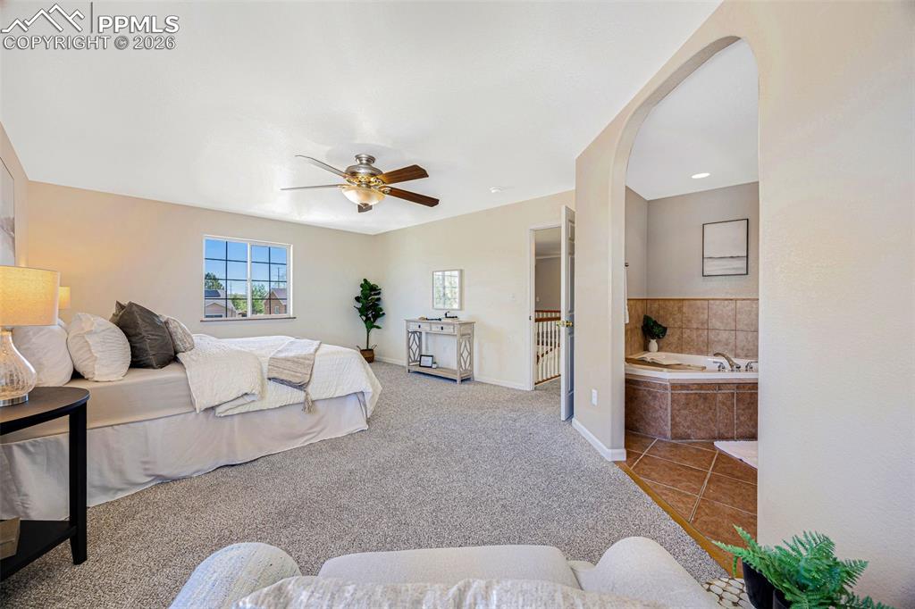 Image 15 of 33: Bedroom