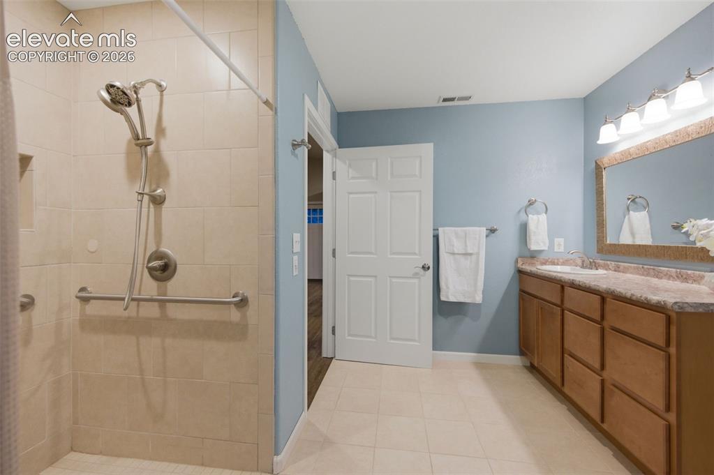 Image 38 of 50: ADU - 3/4 Bath - Handicap Accessible