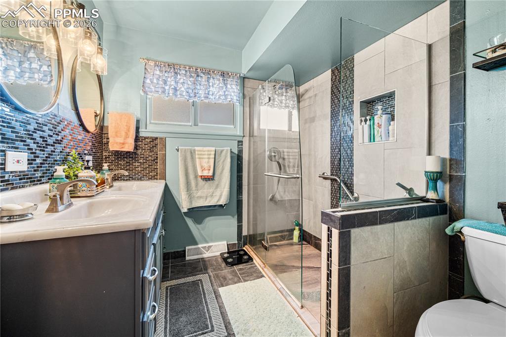 Image 15 of 31: Other