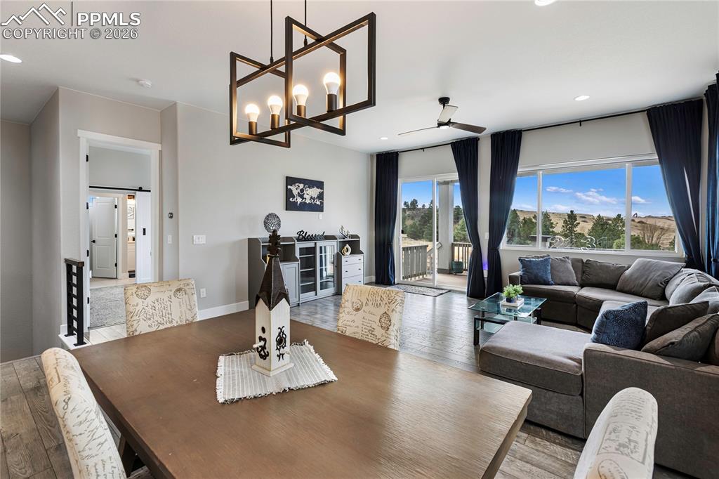 Image 5 of 41: Dining Area