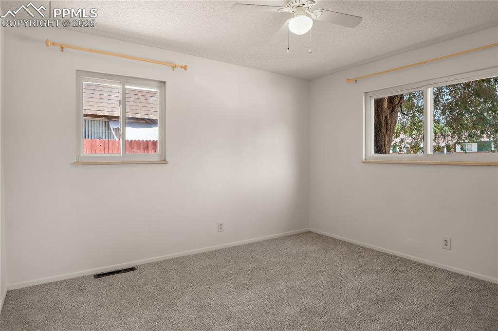 Image 15 of 25: Bedroom #1 