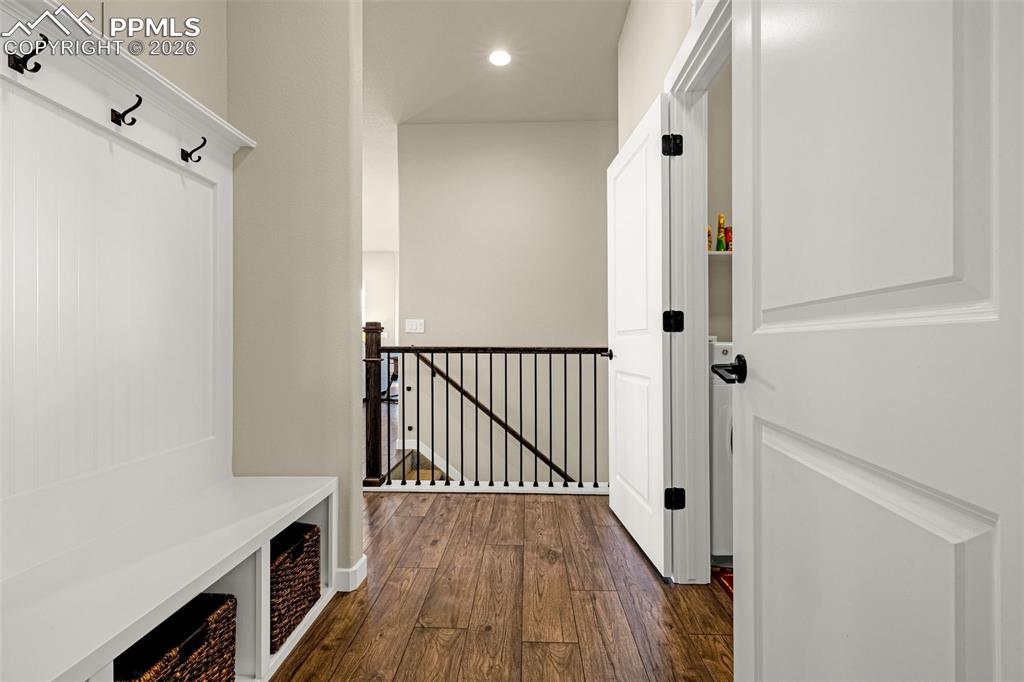 Image 32 of 50: Mud Room