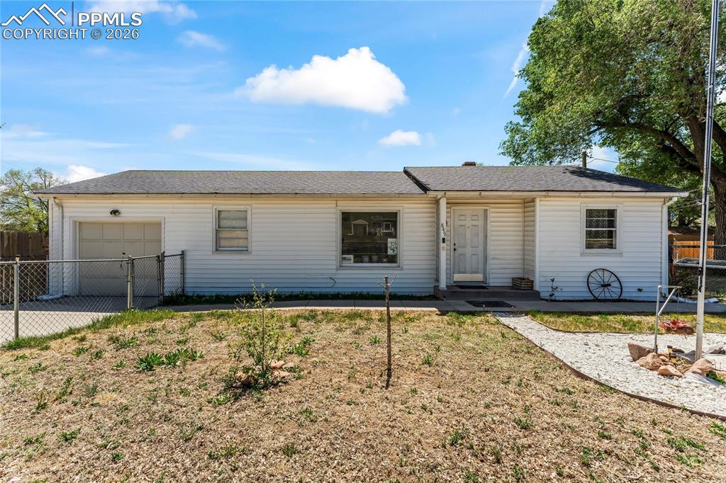 Image 1 of 30: Front of Structure