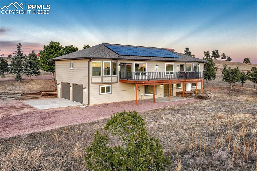 Image 2 of 50: Back of Structure