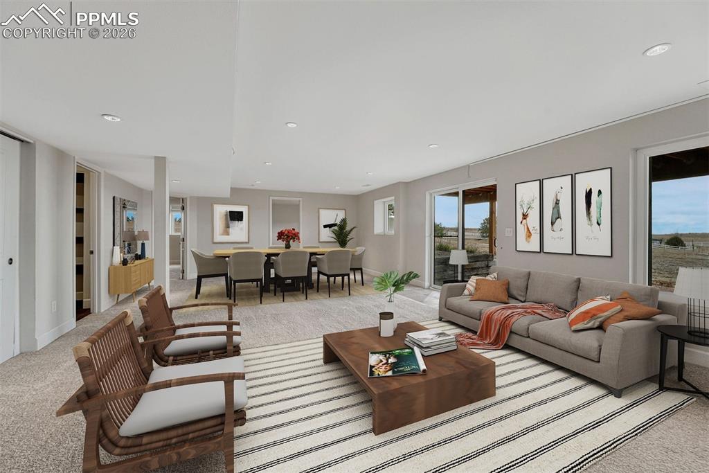 Image 29 of 50: Living Room